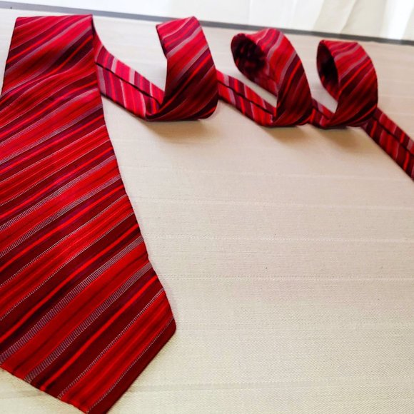 CARLO MONZA, Italian men's tie, 100% SILK, handmade, Patterns: Red stripes - Picture 10 of 15